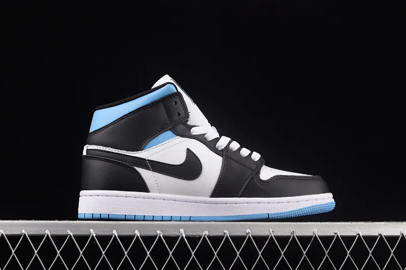 All categories Air Jordan Jordan series basketball shoes Air Jordan 1 Mid Different versions Air Jordan 1 Mid SE AJ1 Joe 1 black and white blue BQ6472-102